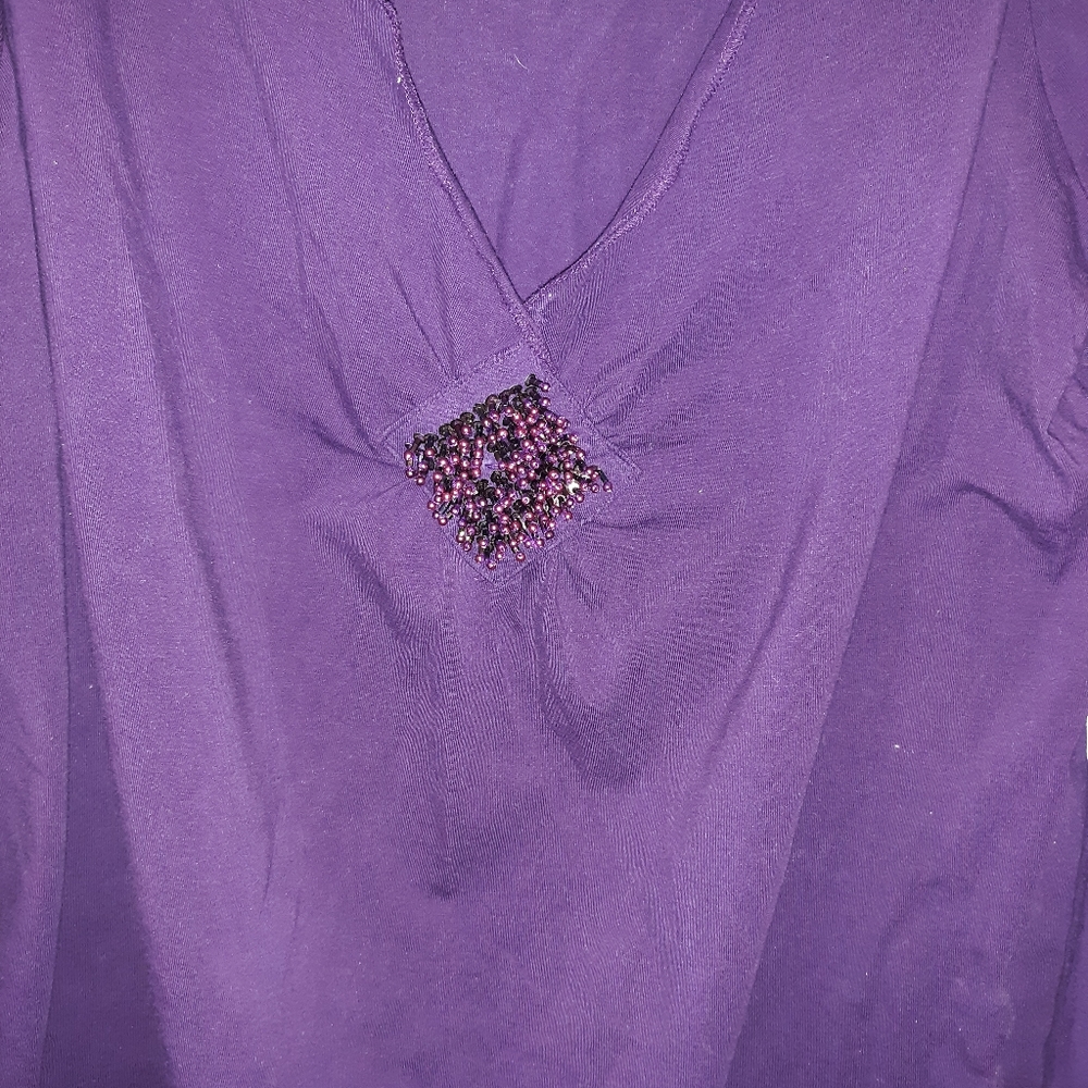 Top - Picture 2 of 3